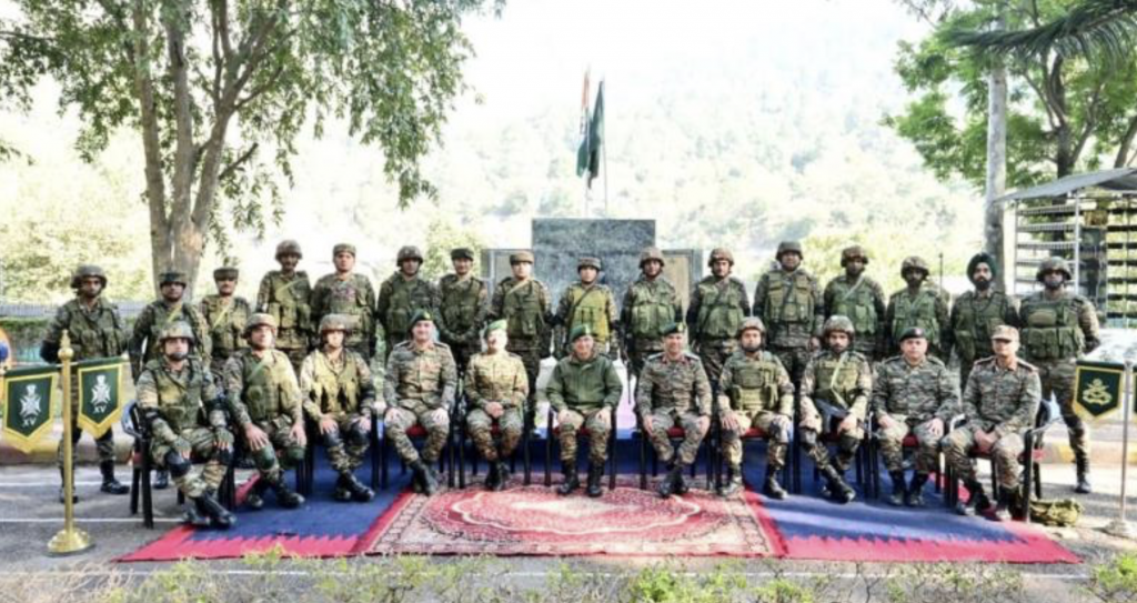 GOC of White Knight Corps reviews security in Rajouri, urges vigilance in counter-terrorism operations